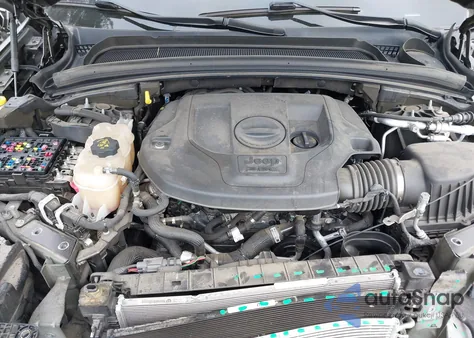 2021 Jeep Grand Cherokee L Limited 4X2 from USA, damaged, VIN 1C4RJJBG9M8192062